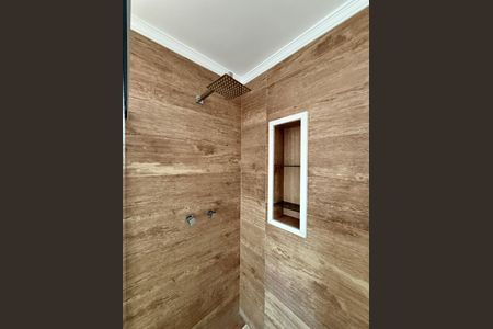 Apartamento para alugar com 183m², 3 quartos e 3 vagas Apartamento para alugar com 183m², 3 quartos e 3 vagasBanheiro Suíte 1