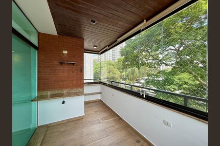 Apartamento para alugar com 183m², 3 quartos e 3 vagas Apartamento para alugar com 183m², 3 quartos e 3 vagasSacada