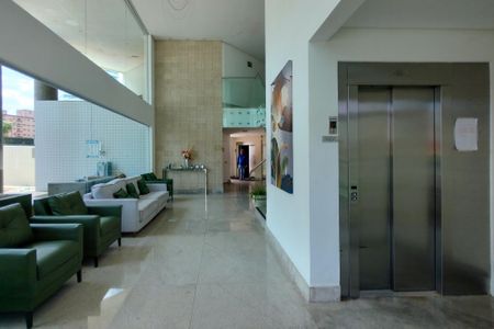 Apartamento para alugar com 75m², 2 quartos e 2 vagas Apartamento para alugar com 75m², 2 quartos e 2 vagasHall de Entrada