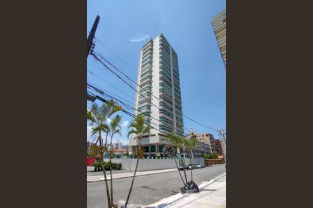 Apartamento para alugar com 75m², 2 quartos e 2 vagas Apartamento para alugar com 75m², 2 quartos e 2 vagasFachada