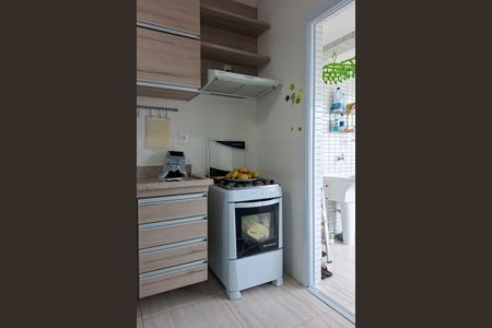 Apartamento para alugar com 75m², 2 quartos e 2 vagas Apartamento para alugar com 75m², 2 quartos e 2 vagasCozinha