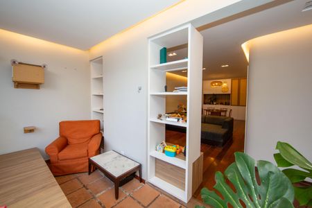 VARANDA de apartamento à venda com 4 quartos, 160m² em Cidade Jardim, Belo Horizonte