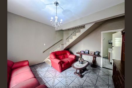 Casa à venda com 156m², 3 quartos e 1 vaga Casa à venda com 156m², 3 quartos e 1 vagaSala