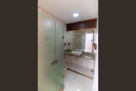 Apartamento à venda com 108m², 3 quartos e 1 vagaBanheiro Social