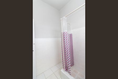 Apartamento para alugar com 57m², 2 quartos e sem vaga Apartamento para alugar com 57m², 2 quartos e sem vagaBanheiro