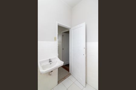 Apartamento para alugar com 57m², 2 quartos e sem vaga Apartamento para alugar com 57m², 2 quartos e sem vagaBanheiro