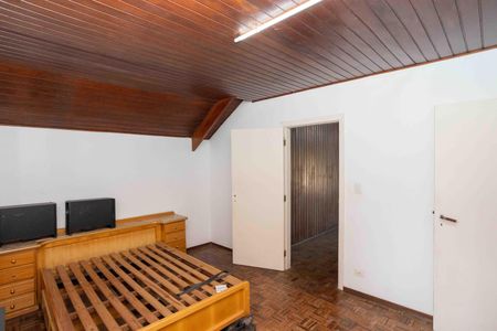 Casa para alugar com 380m², 6 quartos e 2 vagasQuarto 4