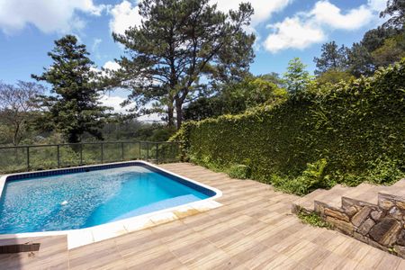 Casa para alugar com 380m², 6 quartos e 2 vagasPiscina