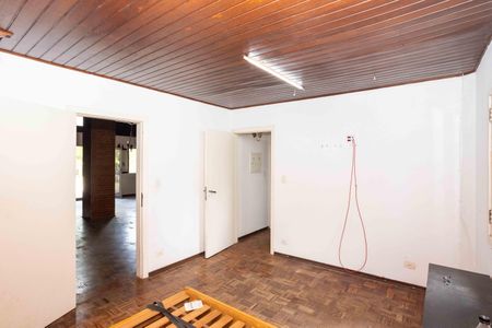 Casa para alugar com 380m², 6 quartos e 2 vagasQuarto 4