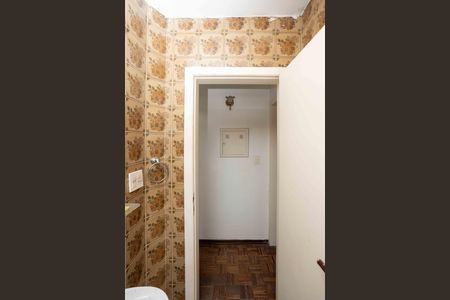 Casa para alugar com 380m², 6 quartos e 2 vagasBanheiro Social 2