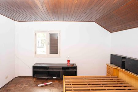 Casa para alugar com 380m², 6 quartos e 2 vagasQuarto 4