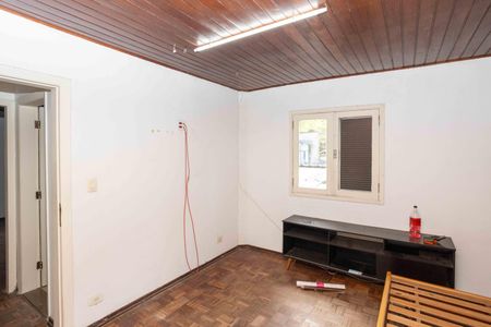 Casa para alugar com 380m², 6 quartos e 2 vagasQuarto 4