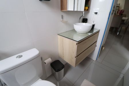 Apartamento para alugar com 180m², 2 quartos e 2 vagasBanheiro Social