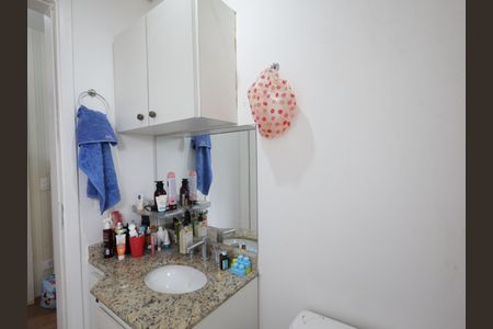 Apartamento à venda com 72m², 3 quartos e 2 vagasBanheiro da Suíte