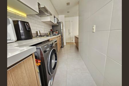 Apartamento à venda com 54m², 2 quartos e 1 vagaCozinha e Área de Serviço