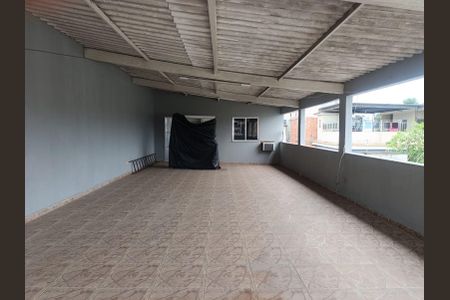 Casa para alugar com 100m², 2 quartos e 3 vagas Casa para alugar com 100m², 2 quartos e 3 vagasTerraço