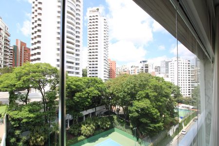 Vista Sala de apartamento à venda com 2 quartos, 220m² em Real Parque, São Paulo