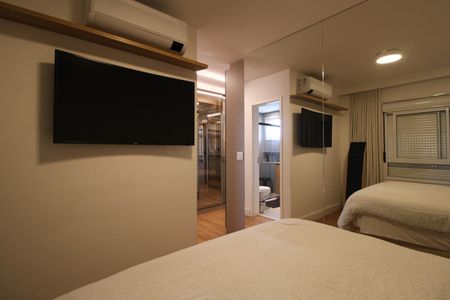 Apartamento à venda com 220m², 2 quartos e 3 vagasSuíte 