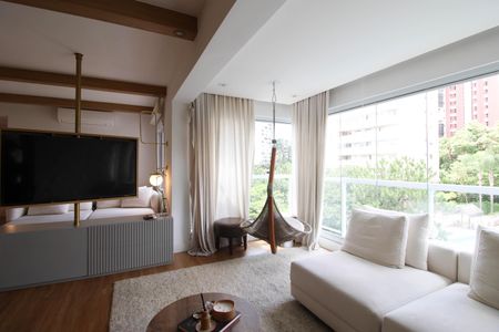 Apartamento à venda com 220m², 2 quartos e 3 vagasSala