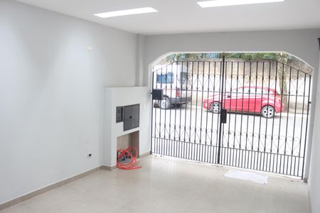 Casa à venda com 117m², 2 quartos e 1 vagaGaragem