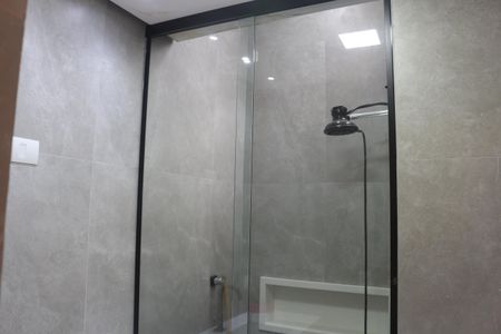 Casa à venda com 117m², 2 quartos e 1 vagaBanheiro 2