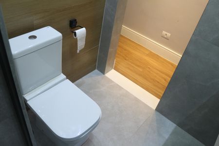 Casa à venda com 117m², 2 quartos e 1 vagaBanheiro 2