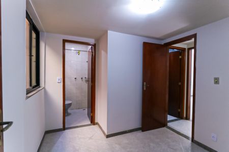 Apartamento para alugar com 90m², 2 quartos e 1 vaga Apartamento para alugar com 90m², 2 quartos e 1 vagaQuarto de Serviço