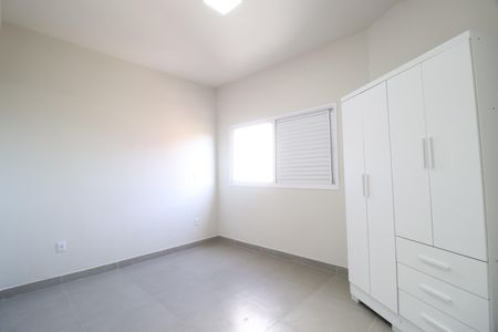 Apartamento para alugar com 69m², 2 quartos e 1 vagaSuíte