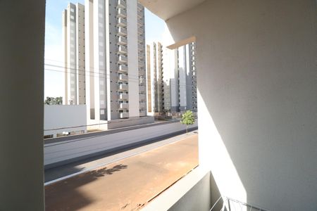 Apartamento para alugar com 69m², 2 quartos e 1 vagaQuarto 2 - Suíte - Sacada