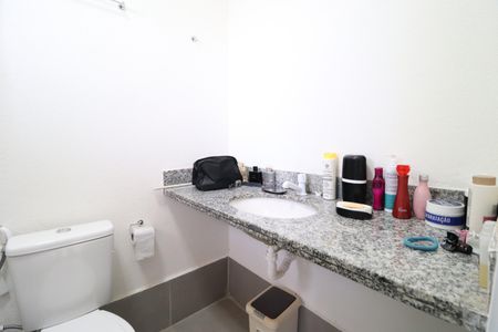 Apartamento para alugar com 69m², 2 quartos e 1 vagaBanheiro do Quarto 2