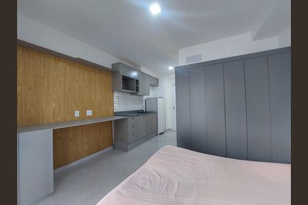 Studio de kitnet/studio para alugar com 1 quarto, 24m² em Vila Cordeiro, São Paulo