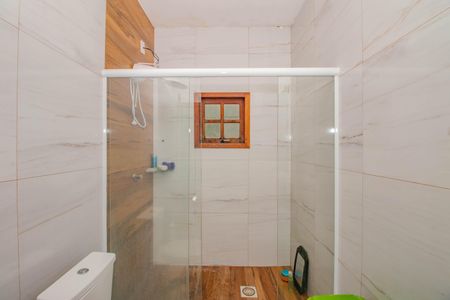 Casa à venda com 200m², 2 quartos e 1 vagaBanheiro
