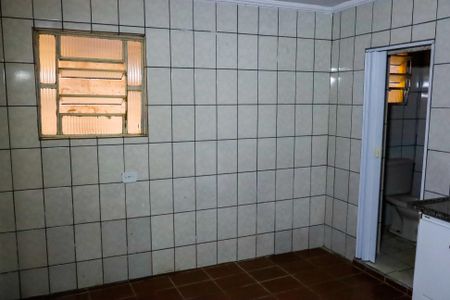 Casa para alugar com 42m², 1 quarto e sem vaga Casa para alugar com 42m², 1 quarto e sem vagaCozinha