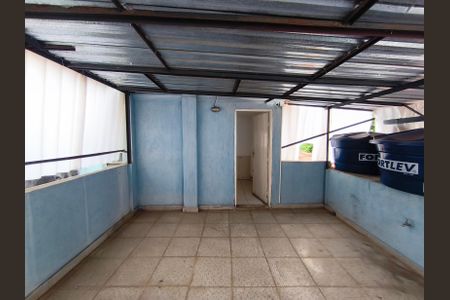 Casa à venda com 160m², 4 quartos e 2 vagas Casa à venda com 160m², 4 quartos e 2 vagasÁrea Externa