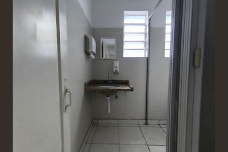 Casa à venda com 160m², 4 quartos e 2 vagas Casa à venda com 160m², 4 quartos e 2 vagasBanheiro 2