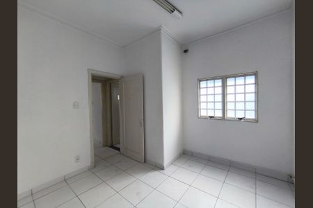 Casa à venda com 160m², 4 quartos e 2 vagas Casa à venda com 160m², 4 quartos e 2 vagasQuarto 3
