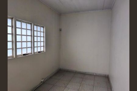 Casa à venda com 160m², 4 quartos e 2 vagas Casa à venda com 160m², 4 quartos e 2 vagasEntradaQuarto Edícula