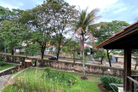 Casa à venda com 871m², 5 quartos e 10 vagas Casa à venda com 871m², 5 quartos e 10 vagasVista do Quarto 2