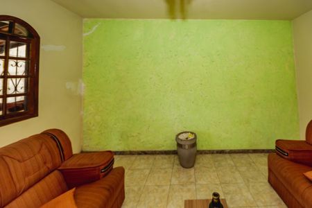 Casa à venda com 3 quartos, 360m² em Canaa, Belo Horizonte