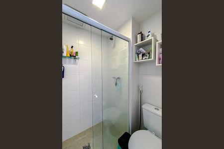 Studio à venda com 37m², 1 quarto e 1 vaga Studio à venda com 37m², 1 quarto e 1 vagaBanheiro