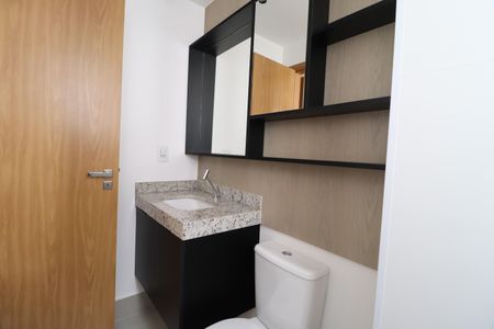 Apartamento para alugar com 77m², 2 quartos e 2 vagasBanheiro Suíte