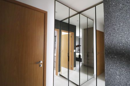 Apartamento para alugar com 77m², 2 quartos e 2 vagasSuíte 2