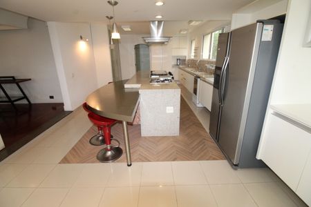 Apartamento para alugar com 550m², 4 quartos e 4 vagasCozinha