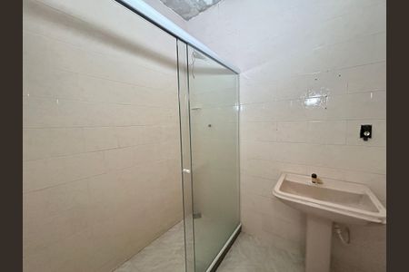Casa para alugar com 500m², 3 quartos e 5 vagasBanheiro 2