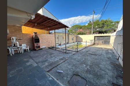 Casa para alugar com 500m², 3 quartos e 5 vagasQuintal