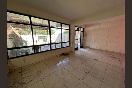 Sala de casa para alugar com 3 quartos, 500m² em Cascadura, Rio de Janeiro