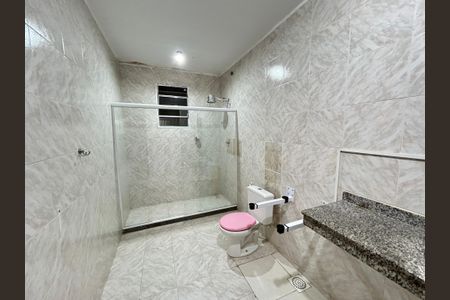 Casa para alugar com 500m², 3 quartos e 5 vagasBanheiro da Suíte