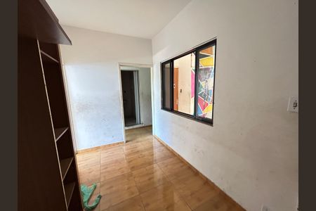 Casa para alugar com 500m², 3 quartos e 5 vagasCorredor