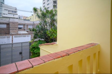 Casa à venda com 170m², 3 quartos e 3 vagas Casa à venda com 170m², 3 quartos e 3 vagasSacada do Quarto 3
