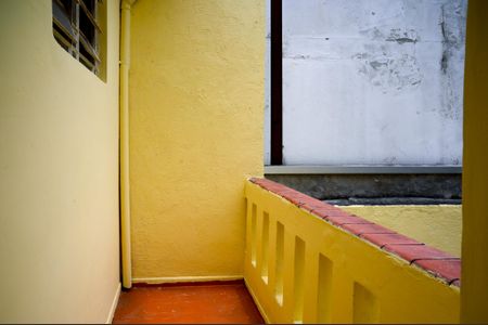 Casa à venda com 170m², 3 quartos e 3 vagas Casa à venda com 170m², 3 quartos e 3 vagasSacada do Quarto 3